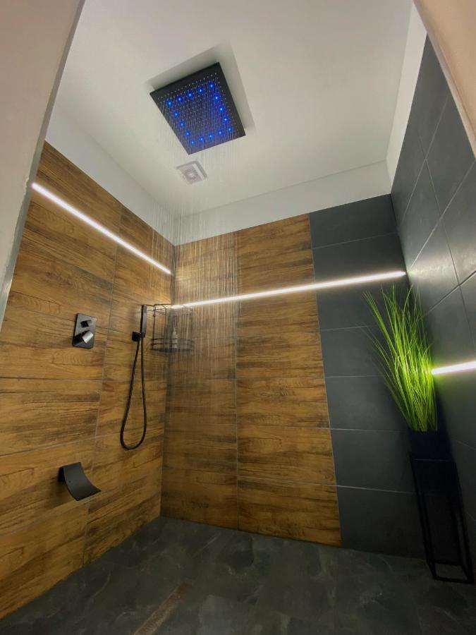 Koa - Inside Old Town Apartman Brassó Kültér fotó